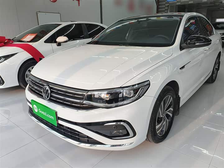 Фото 1 - Volkswagen Bora