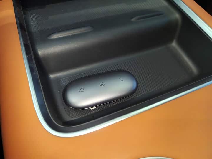 Фото 9 - LiXiang L7