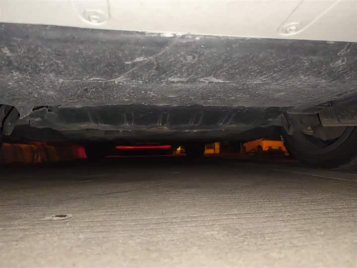 Фото 23 - BMW 5 Series