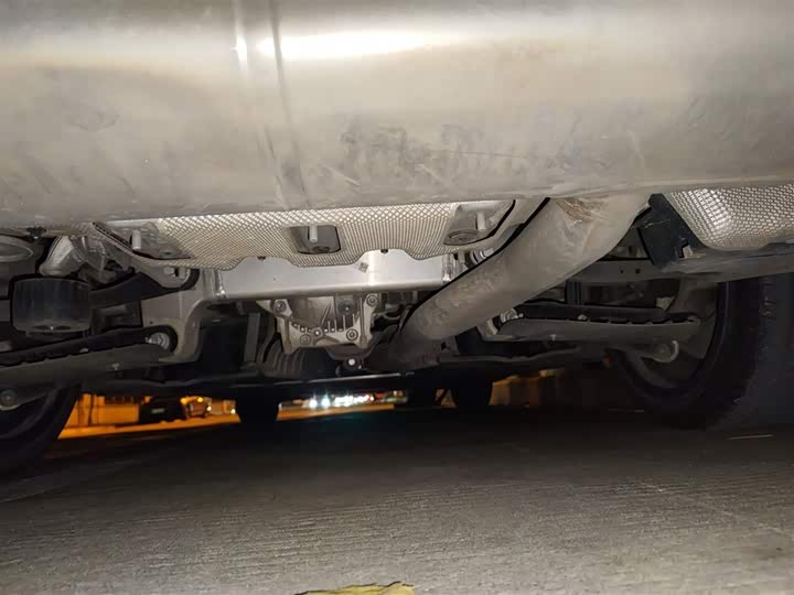 Фото 25 - BMW 5 Series