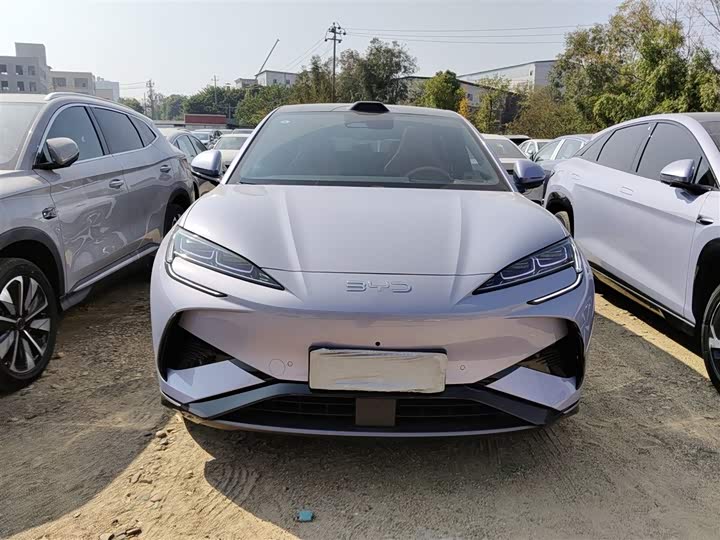 Фото 3 - BYD Sea Lion 07 EV