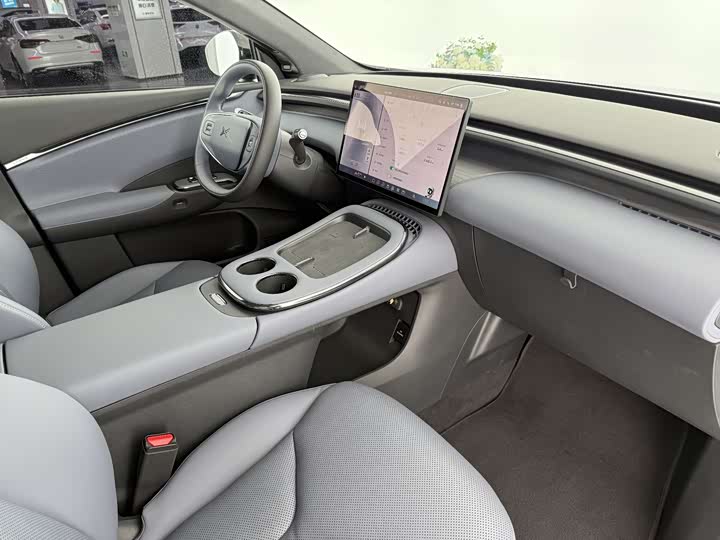 Фото 6 - XPeng G7