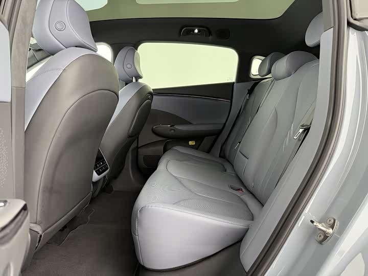 Фото 7 - XPeng G7