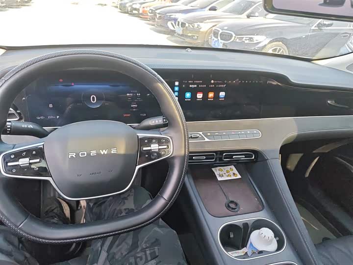 Фото 10 - Roewe D7