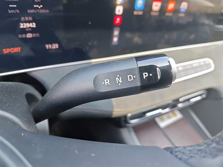 Фото 14 - Roewe D7