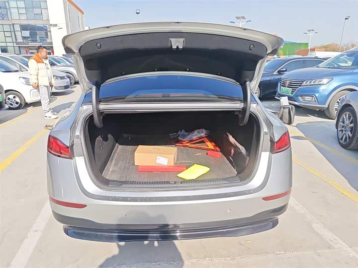 Фото 19 - Roewe D7