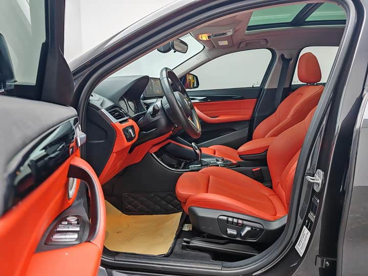 Фото 13 - BMW X2