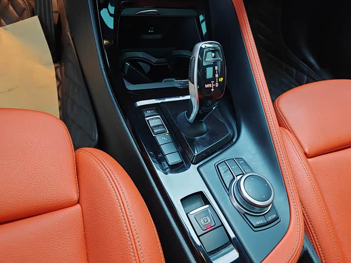 Фото 23 - BMW X2