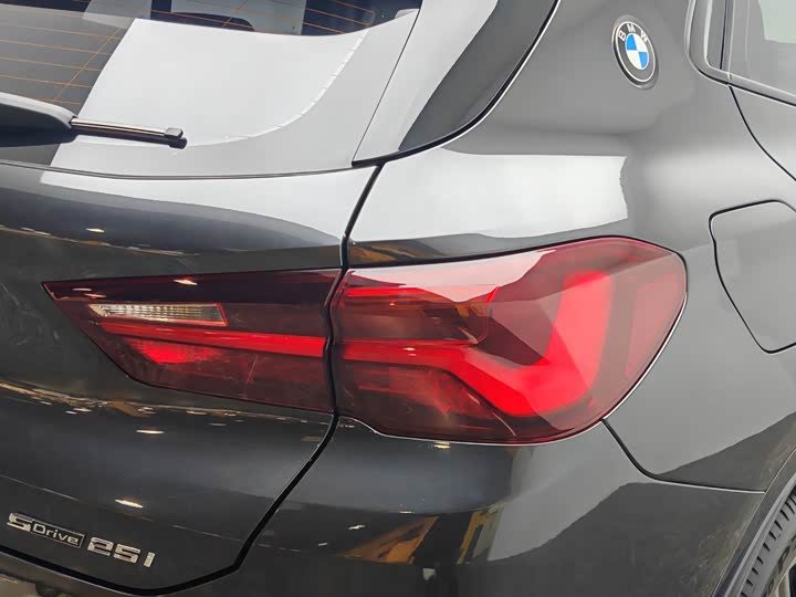 Фото 8 - BMW X2