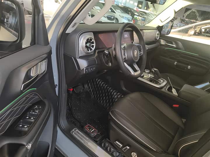 Фото 16 - Tank 300