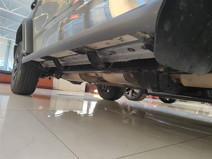 Фото 21 - Tank 300