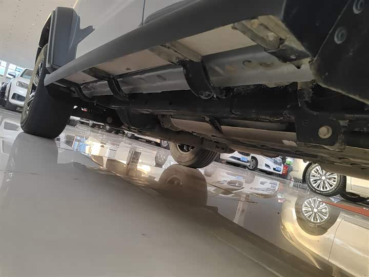 Фото 22 - Tank 300