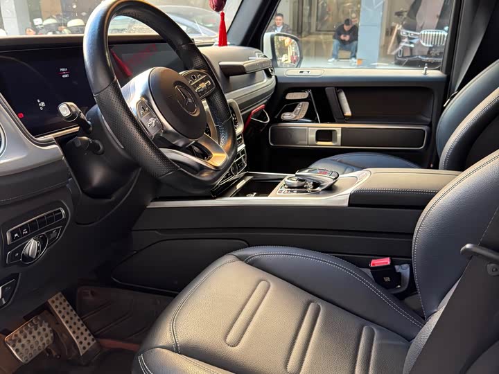 Фото 2 - Mercedes-Benz G-Class