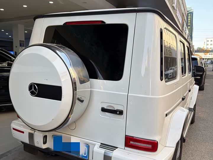 Фото 5 - Mercedes-Benz G-Class