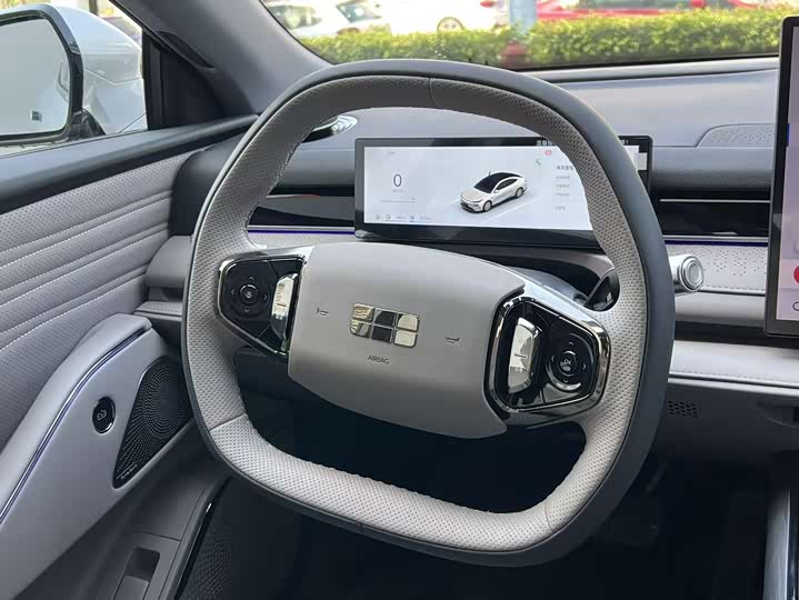 Фото 22 - Geely Galaxy Starshine 8 EM-i