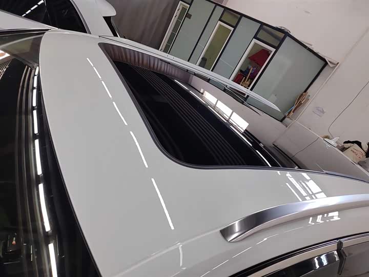 Фото 27 - Audi Q5L