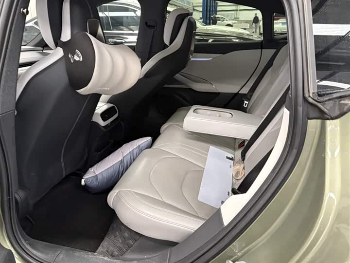 Фото 4 - Xiaomi SU7