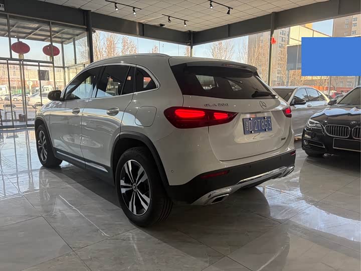 Фото 7 - Mercedes-Benz GLA-Class