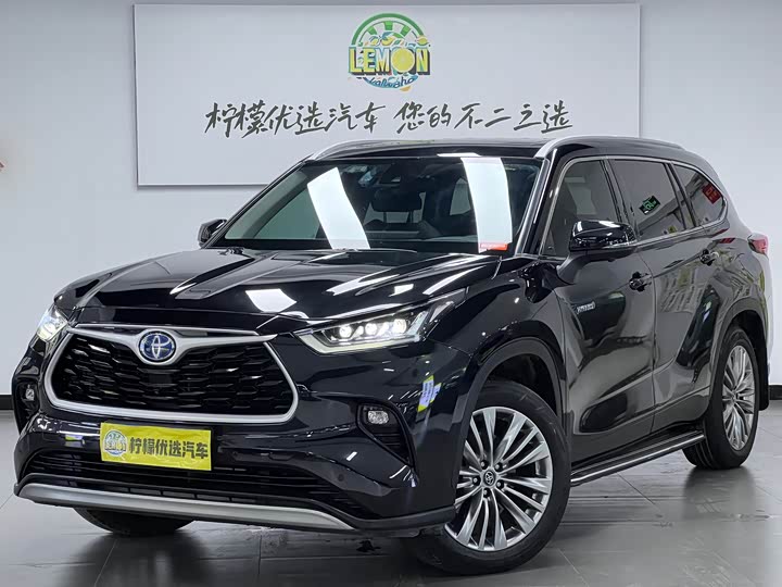 Фото 1 - Toyota Highlander