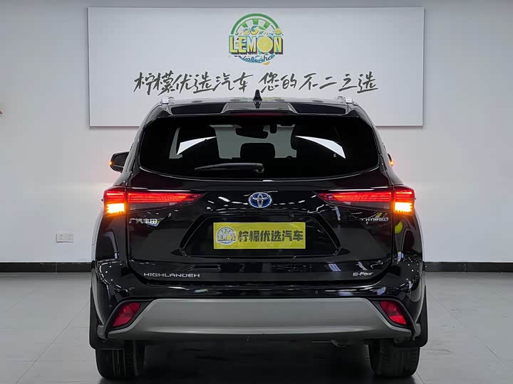 Фото 6 - Toyota Highlander