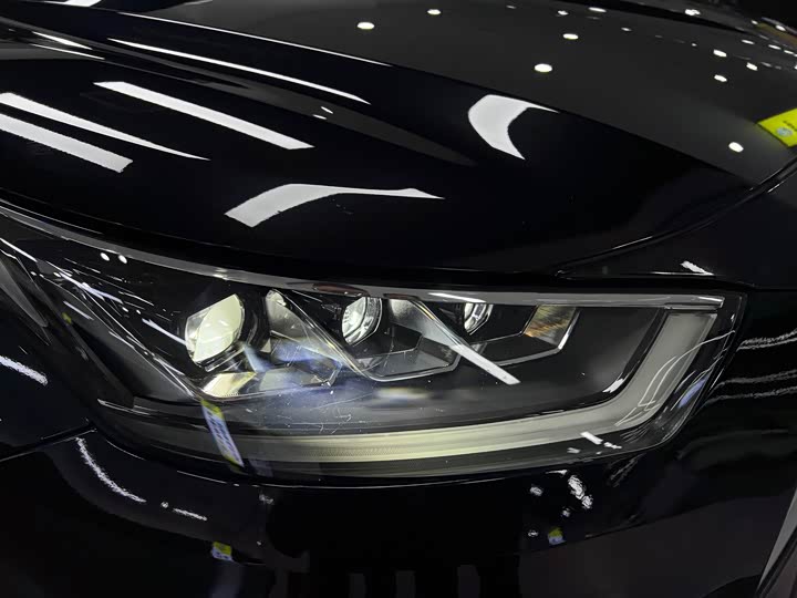 Фото 8 - Toyota Highlander