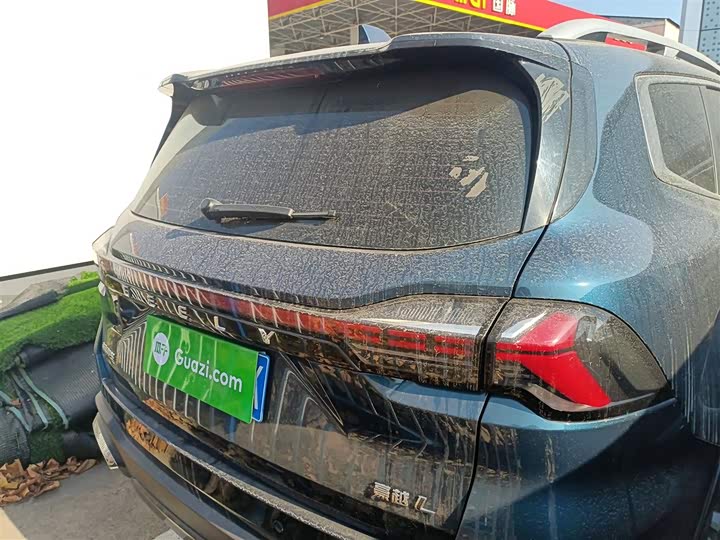 Фото 6 - Geely Okavango L