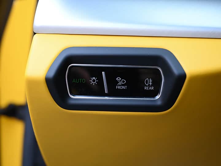 Фото 16 - Lamborghini Urus