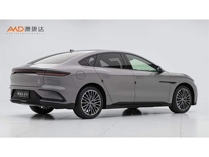 Фото 3 - BYD Han