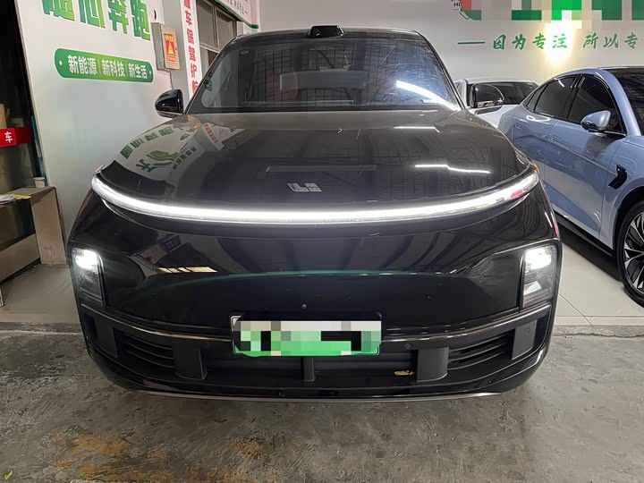 Фото 2 - LiXiang L8