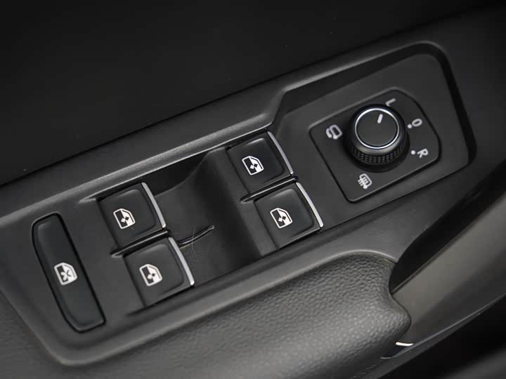 Фото 10 - Volkswagen Tayron