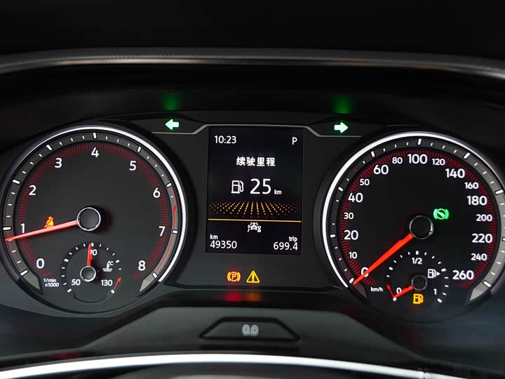 Фото 12 - Volkswagen Tayron