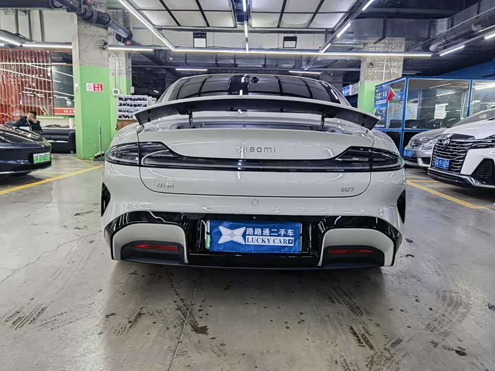 Фото 5 - Xiaomi SU7