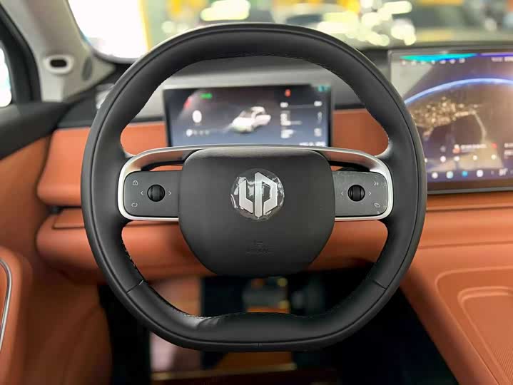 Фото 13 - Leapmotor C16