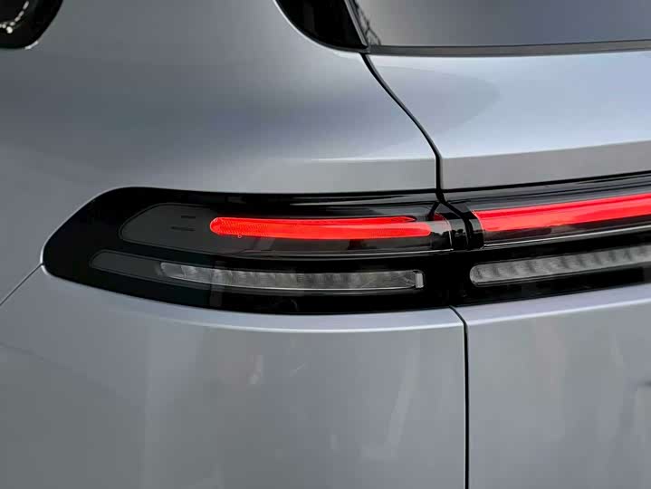 Фото 9 - Leapmotor C16