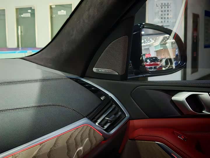 Фото 17 - BMW X5