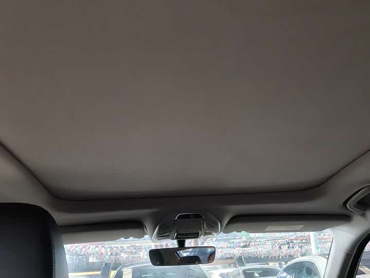 Фото 9 - Geely Preface