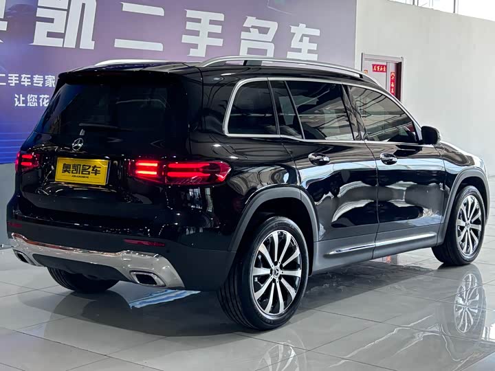 Фото 6 - Mercedes-Benz GLB-Class