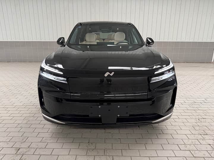 Фото 3 - Nio Onvo L90