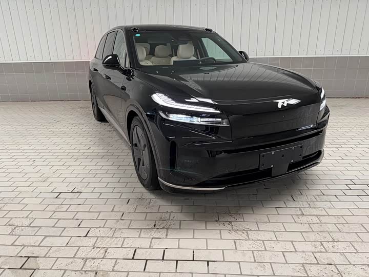 Фото 4 - Nio Onvo L90