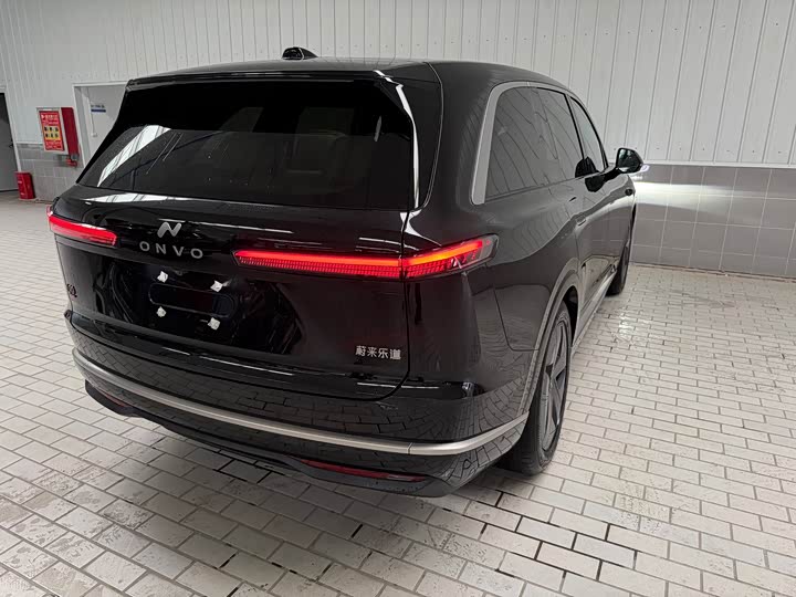 Фото 5 - Nio Onvo L90