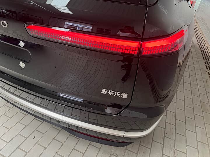 Фото 9 - Nio Onvo L90