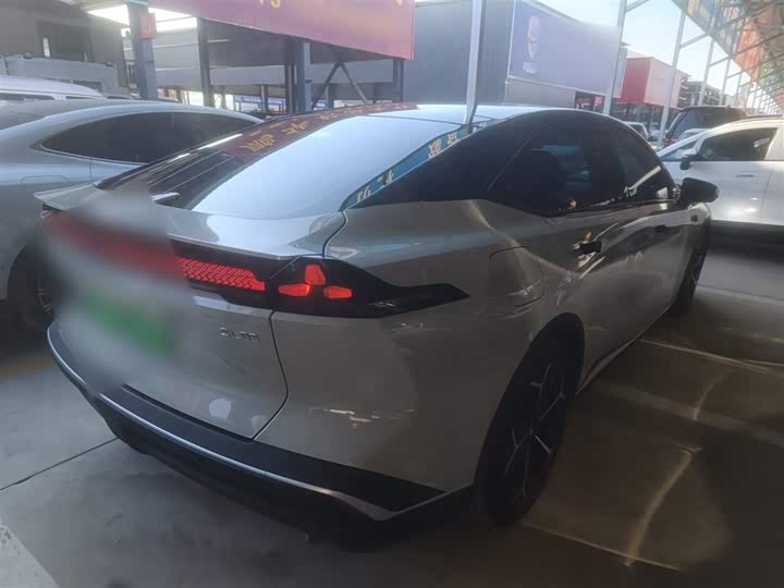 Фото 7 - Changan Deepal SL03