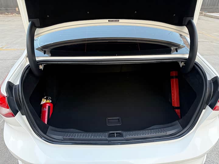 Фото 7 - Ford Focus