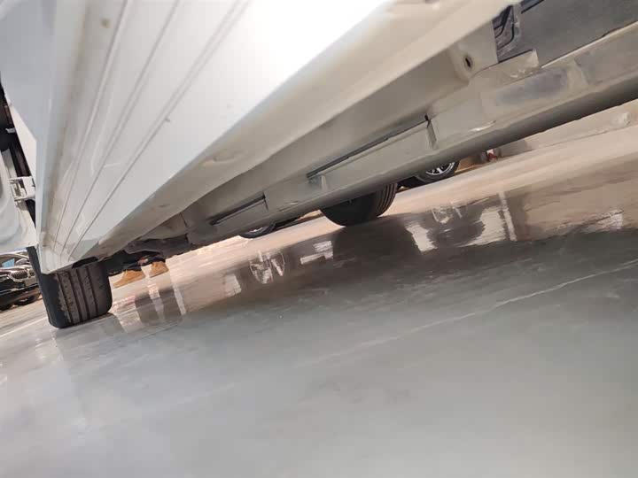 Фото 22 - BYD E2