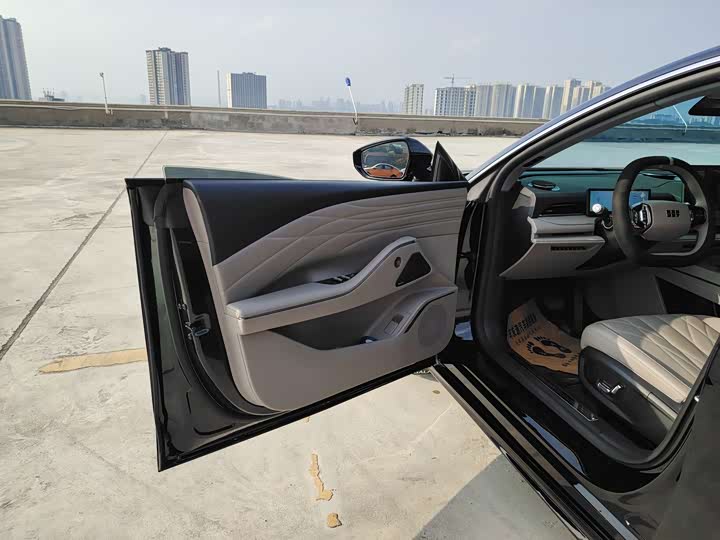 Фото 23 - Geely Galaxy Starshine 8 EM-i