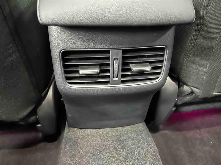 Фото 15 - Mazda 3 (Axela)