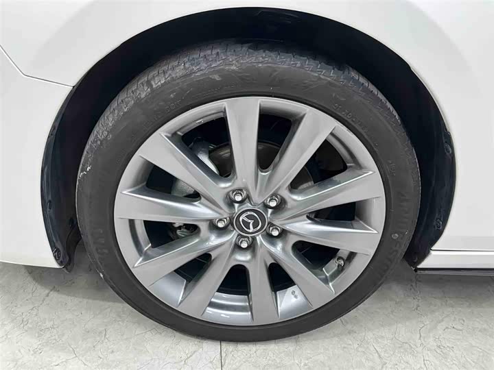 Фото 19 - Mazda 3 (Axela)