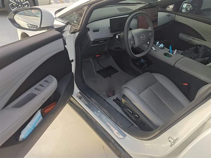 Фото 16 - Nissan N7