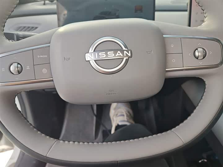 Фото 9 - Nissan N7