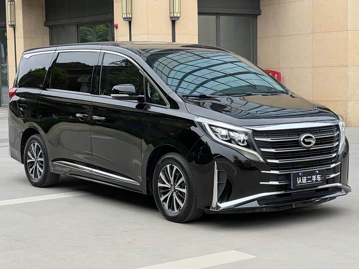 Фото 3 - GAC Trumpchi M8